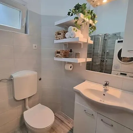 Appartement Adora *
